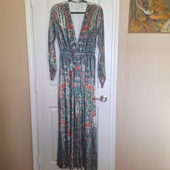 Free People - Giselle Velvet Jumpsuit - Picture 3 of 9